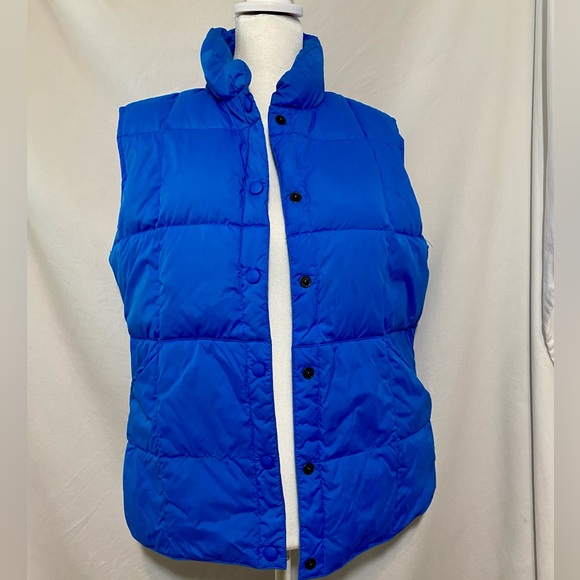 Land’s End Vest - Picture 8 of 8